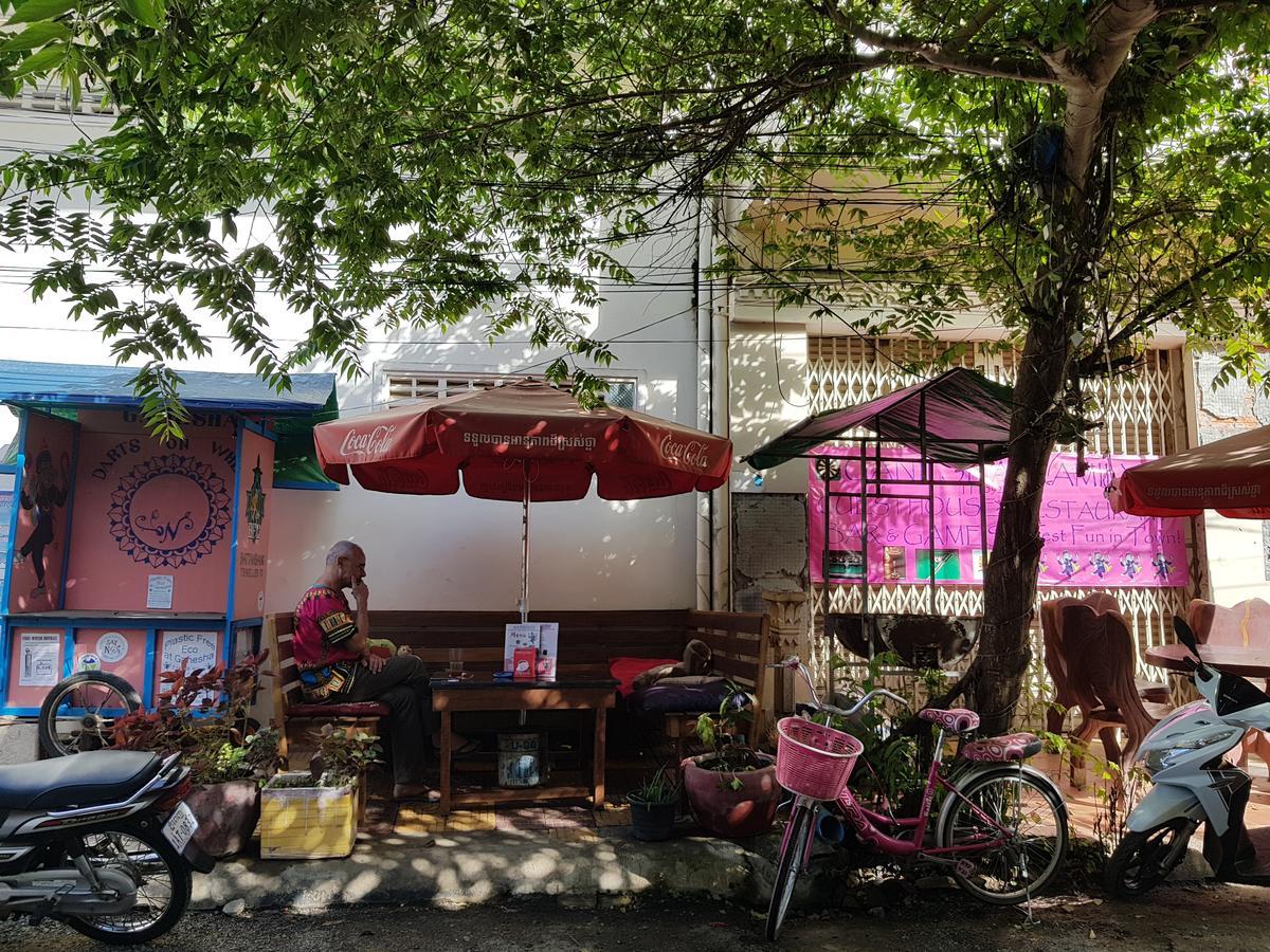 Ganesha Hostel พระตะบอง ภายนอก รูปภาพ