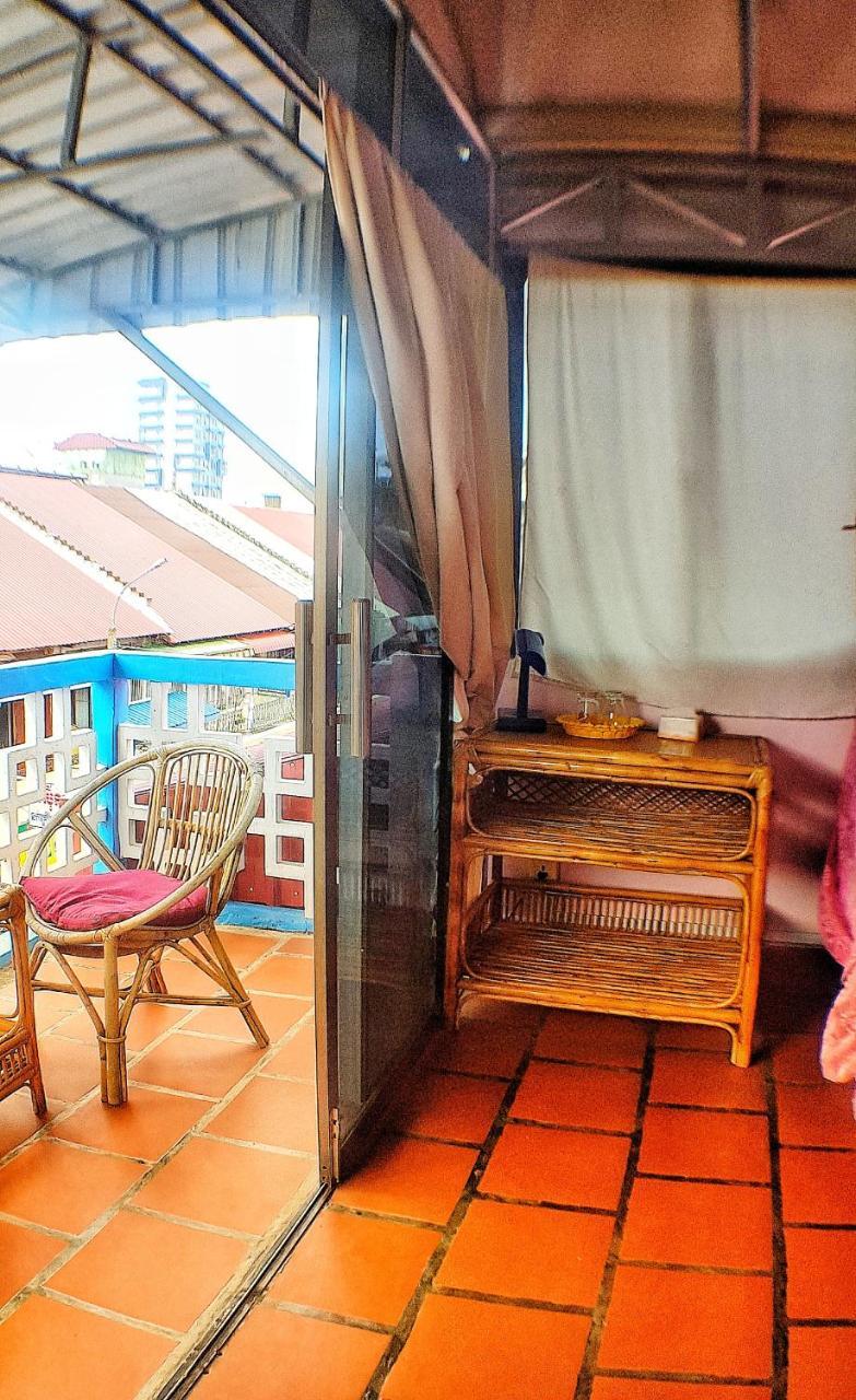 Ganesha Hostel พระตะบอง ภายนอก รูปภาพ