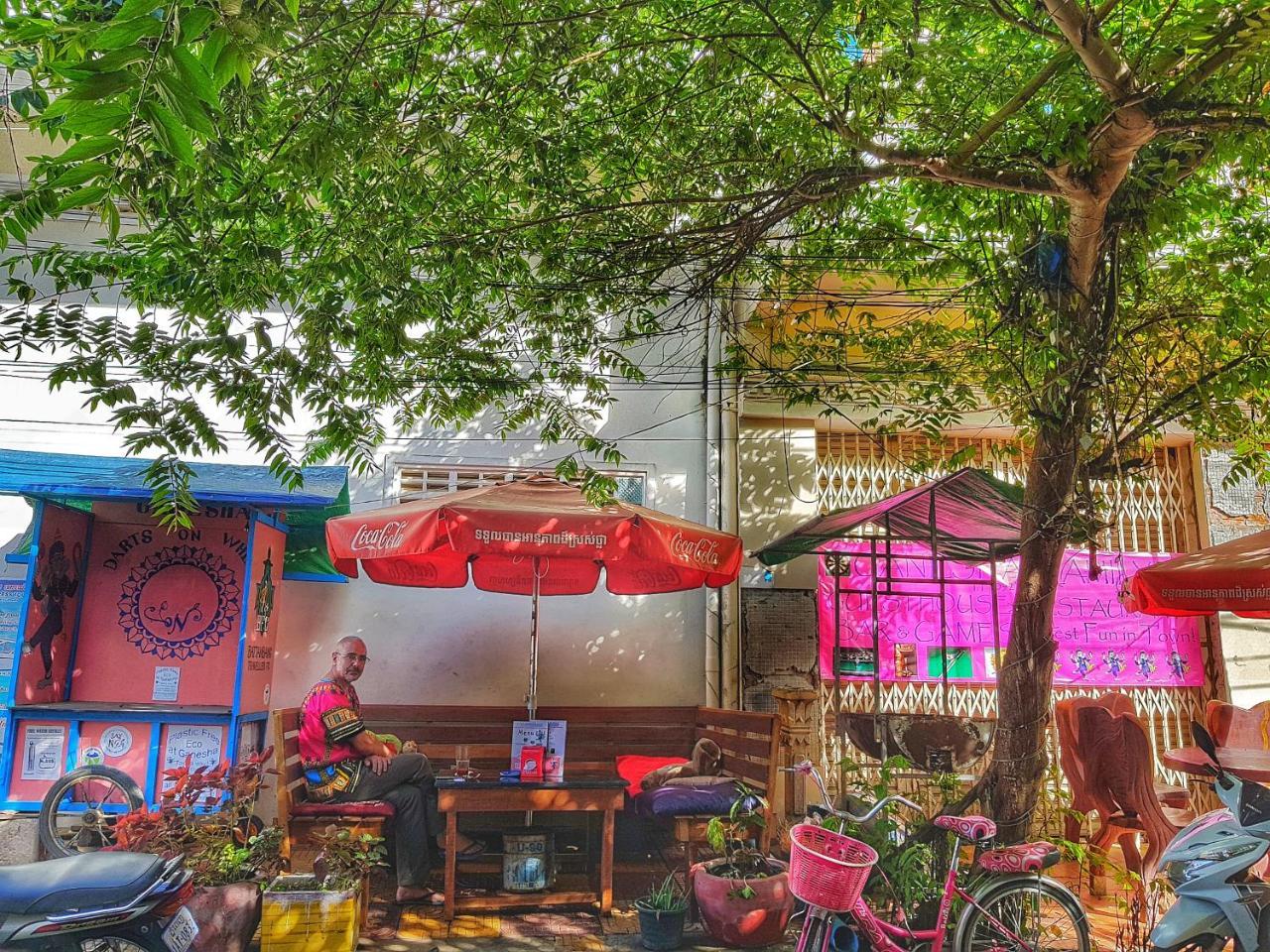 Ganesha Hostel พระตะบอง ภายนอก รูปภาพ