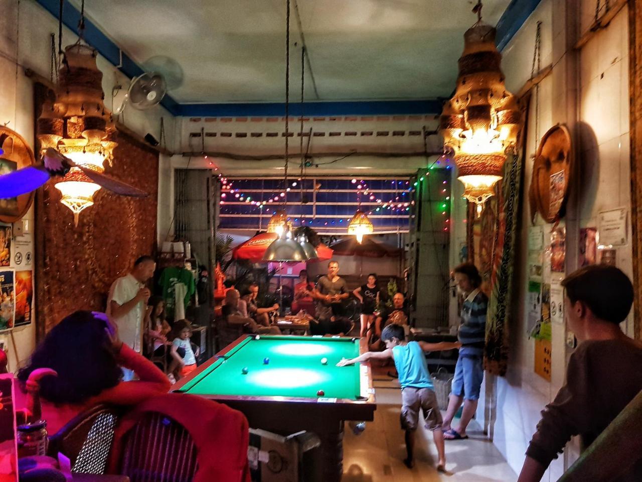 Ganesha Hostel พระตะบอง ภายนอก รูปภาพ
